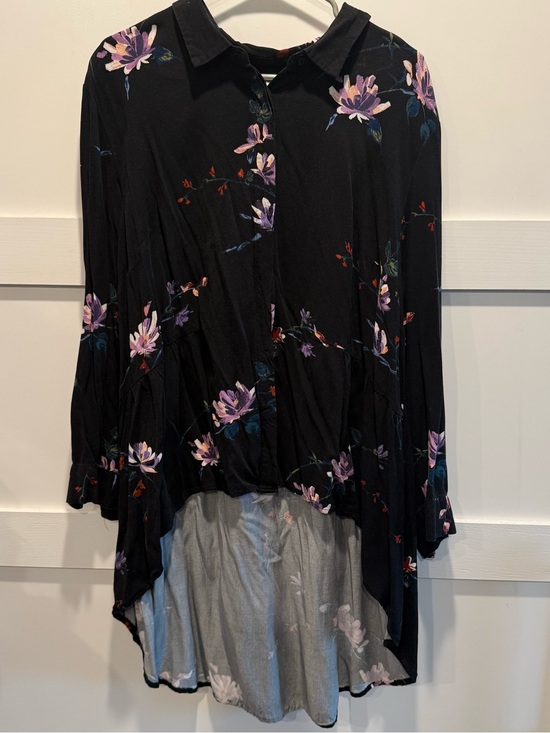 Ava & Viv Tops - Ava & Viv Black Floral Women’s Flowy Blouse